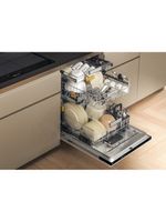 Bauknecht Dishwasher Einbaugerät B8KI HP42 LCA Vollintegriert (Lieferung ohne Möbelfront) C Lifestyle perspective open