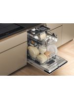Bauknecht Dishwasher Einbaugerät B7I HF60 TUC Vollintegriert (Lieferung ohne Möbelfront) A Lifestyle perspective open