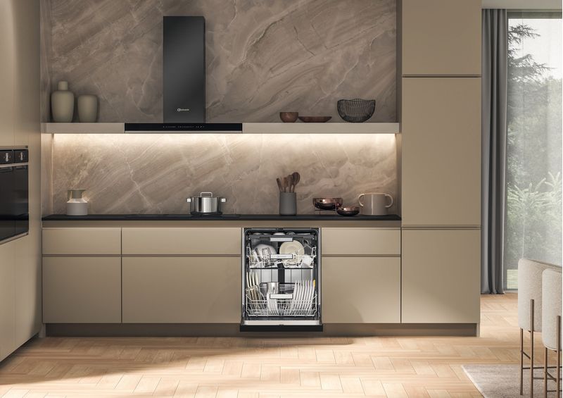 Bauknecht Dishwasher Einbaugerät B7U HS51 X Unterbau B Lifestyle frontal open