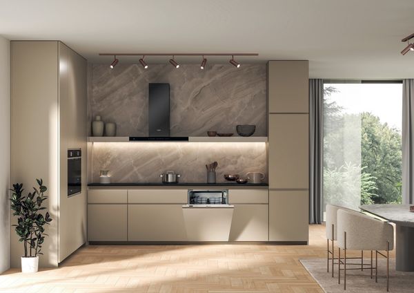 002__Lifestyle frontal