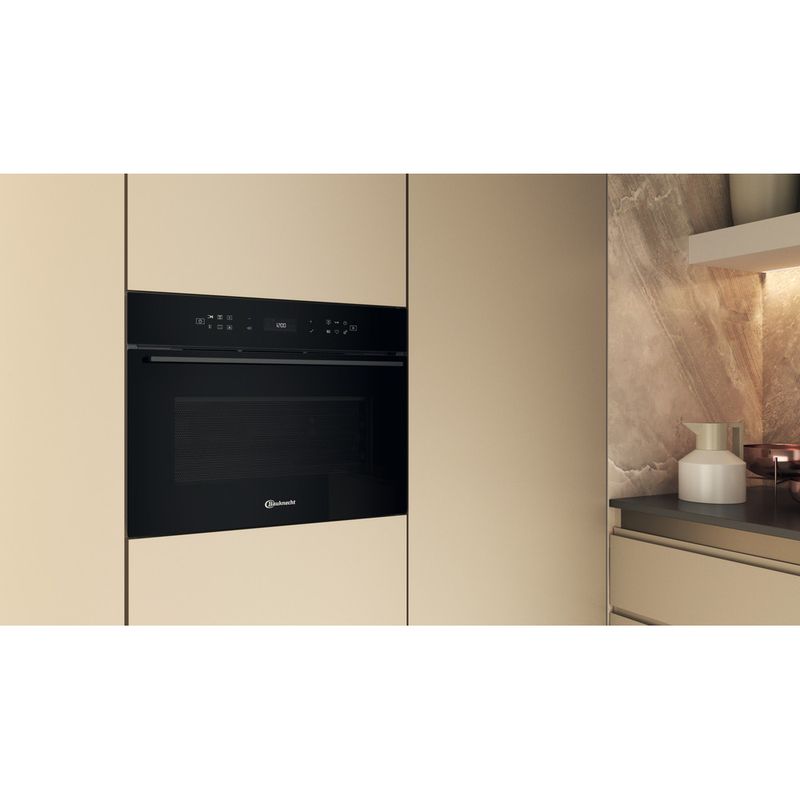 Bauknecht-Mikrowelle-Einbaugerat-BCW7O7HTSK-Schwarz-Elektronisch-53-Kombinationsbetrieb-mit-Mikrowelle-950-Lifestyle-perspective