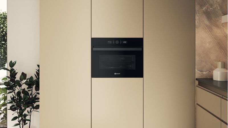Bauknecht Mikrowelle Einbaugerät BMW47DMK Schwarz Elektronisch 40 Kombinationsbetrieb mit Mikrowelle 900 Lifestyle frontal