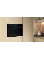 Bauknecht-Einbauherd-Backofen-Einbaugerat-BCS9P8PHTSK-Elektrisch-A--Lifestyle-perspective