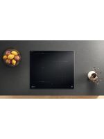 Bauknecht-Kochfeld-BTX6014DCA-Schwarz-Induction-vitroceramic-Lifestyle-frontal