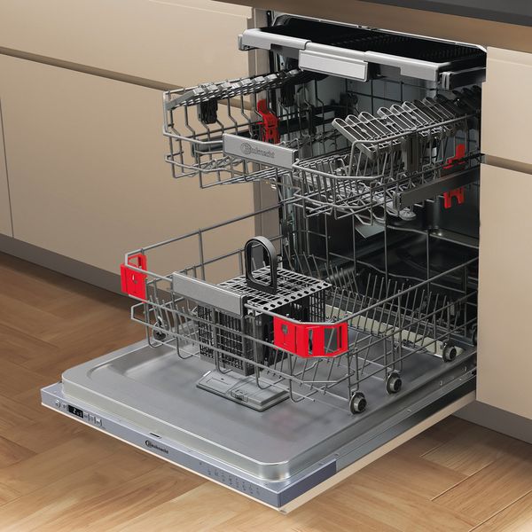 Bauknecht Dishwasher Einbaugerät OBIC Ecosilent 8650 Vollintegriert (Lieferung ohne Möbelfront) B Lifestyle perspective open