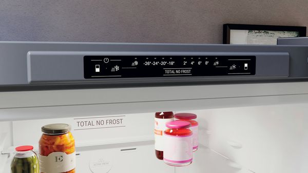 Bauknecht-Kuhl----Gefrierkombination-Standgerat-KGN-18C1IN-Saturn-Steel-2-doors-Control-panel